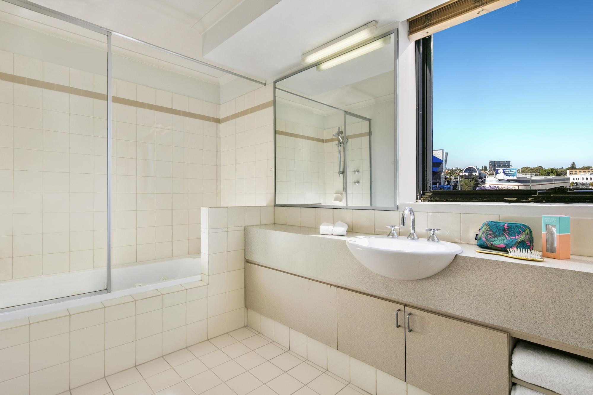 Quest West End Aparthotel Perth Ngoại thất bức ảnh