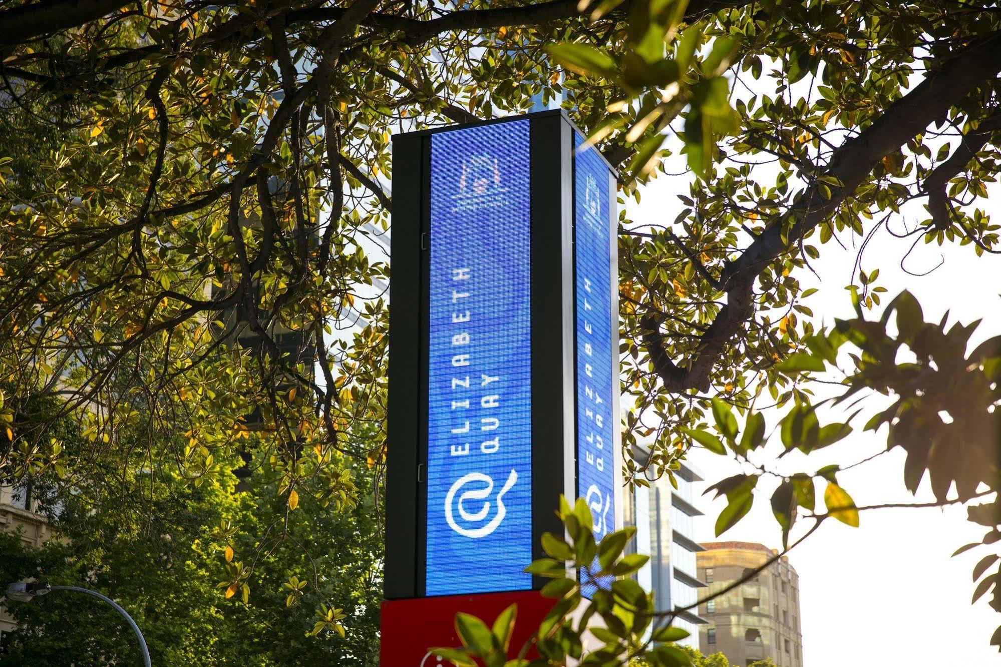 Quest West End Aparthotel Perth Ngoại thất bức ảnh